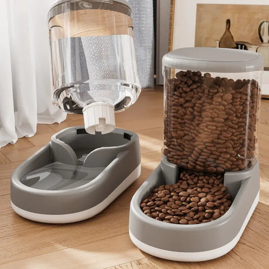 Automatisk Vann- og Matdispenser