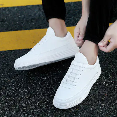 Trendy casual sneakers